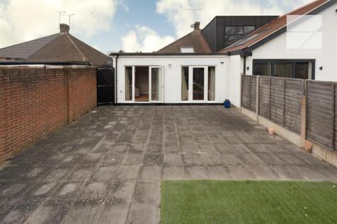 16 Drysdale Avenue_0039.jpg