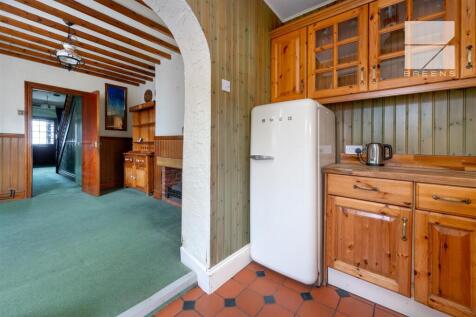 97 Hall Lane_0018.jpg