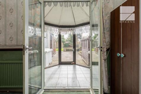 97 Hall Lane_0020.jpg