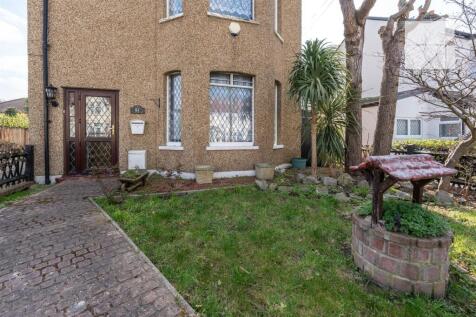 97 Hall Lane_0055.jpg