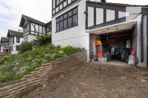 33 Mount Echo Drive_0015.jpg