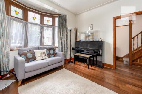 27 Wadham Avenue_0014.jpg