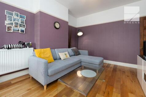 27 Wadham Avenue_0021.jpg