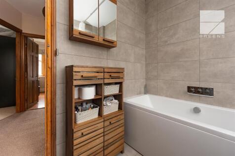 27 Wadham Avenue_0045.jpg