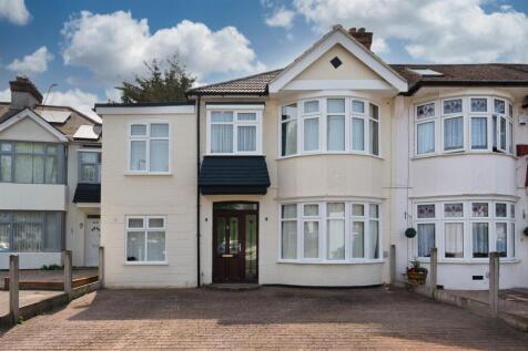 86 Coningsby Gardens_0054.jpg
