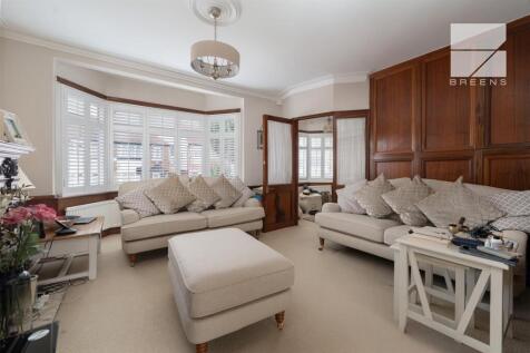 61 Brindwood Road_0033.jpg