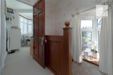 61 Brindwood Road_0016.jpg