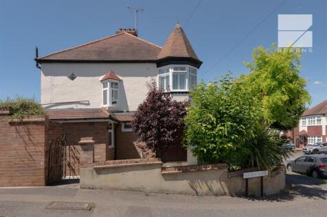 61 Brindwood Road_0021.jpg