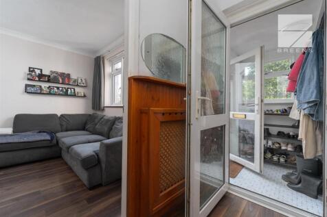 151 Cavendish Road_0013.jpg