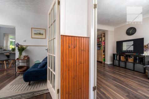 151 Cavendish Road_0014.jpg