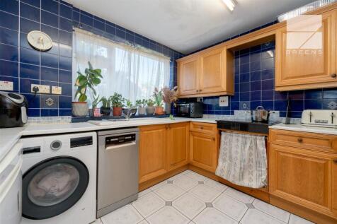 151 Cavendish Road_0016.jpg