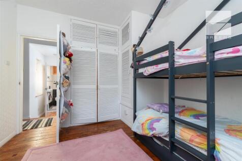151 Cavendish Road_0026.jpg