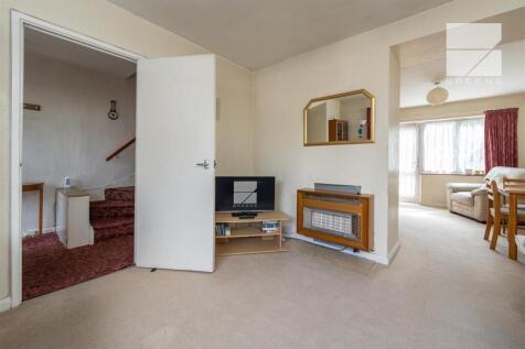 11 Cobham Road_0004.jpg