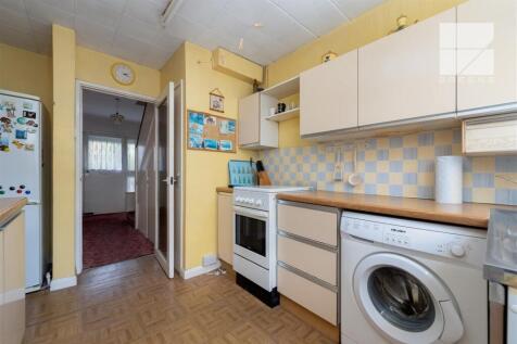 11 Cobham Road_0010.jpg