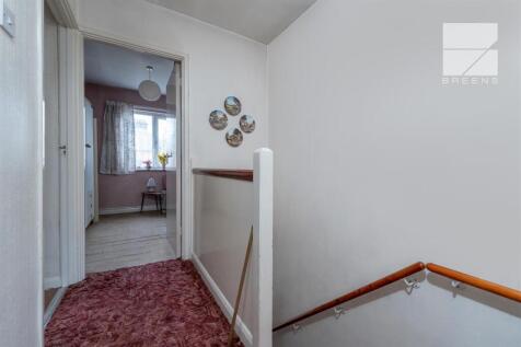 11 Cobham Road_0038.jpg