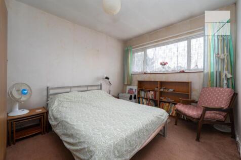 11 Cobham Road_0026.jpg