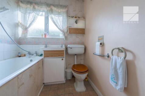 11 Cobham Road_0031.jpg