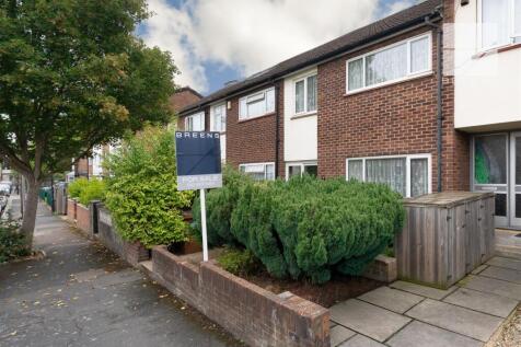 11 Cobham Road_0044.jpg