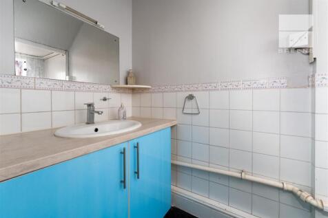 31 Ropers Avenue_0003.jpg