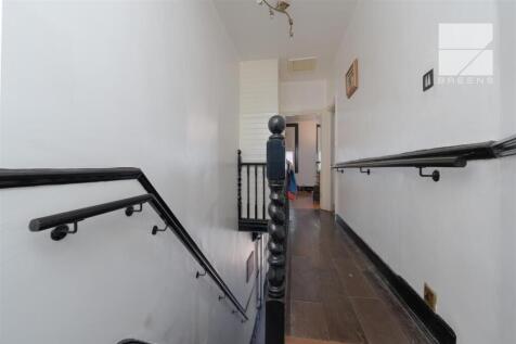 26 Leasownes Road_0031.jpg