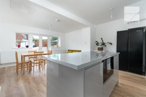 140 Drysdale Avenue_0030.jpg