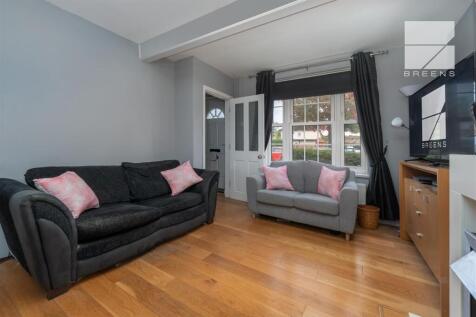 17 Manor Farm Drive_0017.jpg