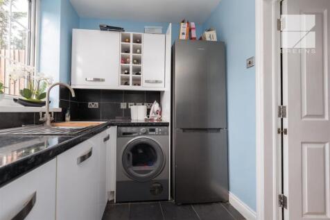 17 Manor Farm Drive_0023.jpg