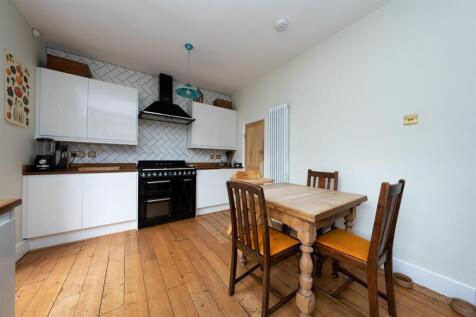 1758010076041-478-115 Cavendish Road_2.jpeg