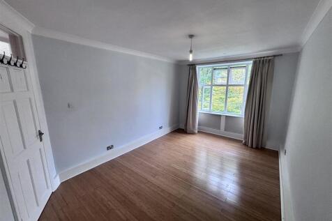 Photo 09-10-2025, 11 15 44 am.jpg