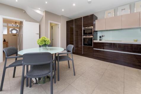 21 Nightingale Avenue_0010.jpg