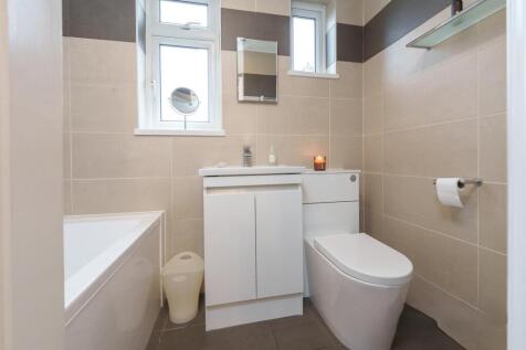 21 Nightingale Avenue_0031.jpg