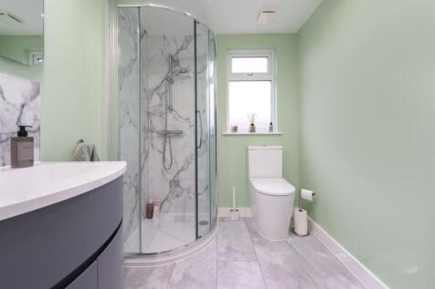 21 Nightingale Avenue_0033.jpg