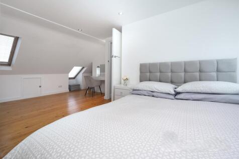 21 Nightingale Avenue_0040.jpg