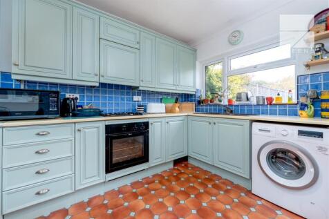 8 Connaught Road_0032.jpg