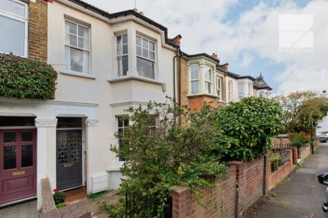 8 Connaught Road_0045.jpg