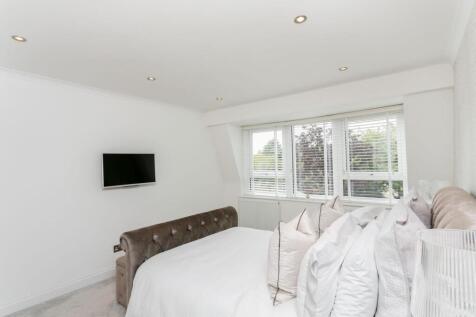 3D1A1733LR4 edit web.jpg