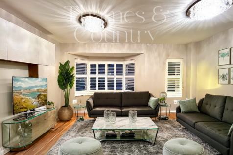 Living room Virtually staged