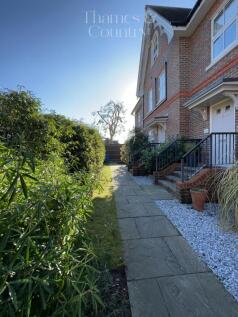 Entrance pathway