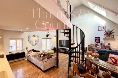 Living area entrance view