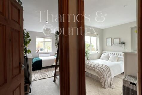 Bedrooms 3 &amp; 4