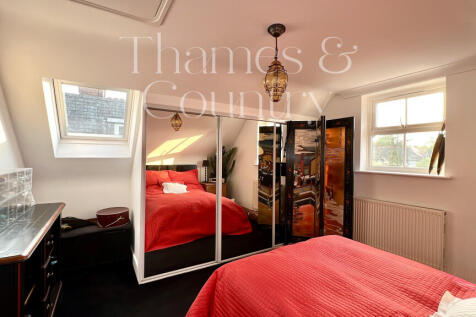 Top Floor Primary bedroom