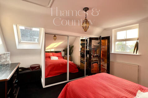 Top Floor Primary bedroom