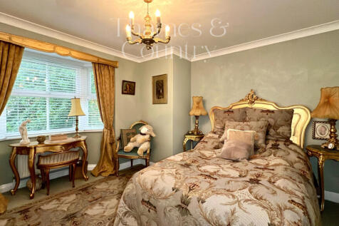 Double Bedroom 3