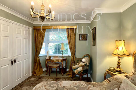 Double Bedroom 3