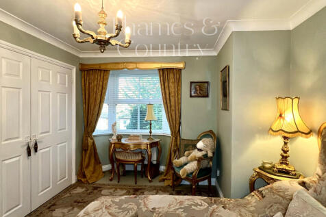 Double Bedroom 3