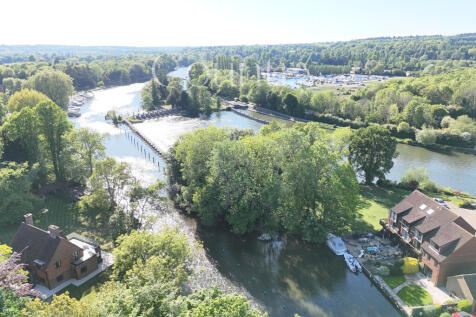 dji_fly_20250509_165914_0084_1746834396132_photo.j