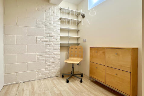 Study / 4th Bedroom