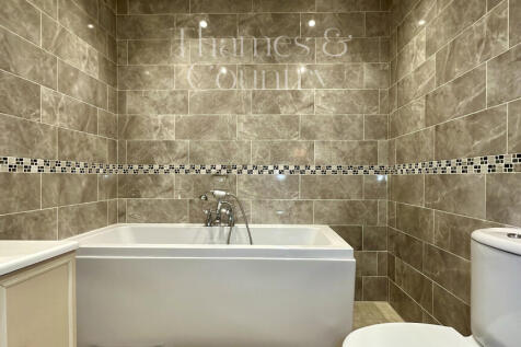 Annex bathroom