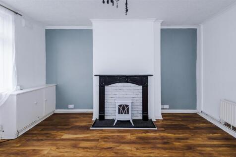 125MapleCrescent-JPT-13.jpg