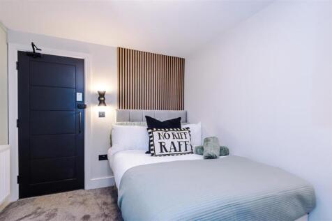 459RochdaleOldRoad-HMO-131.JPG